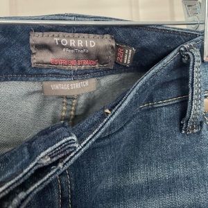 Torrid pre loved jeans in size 22